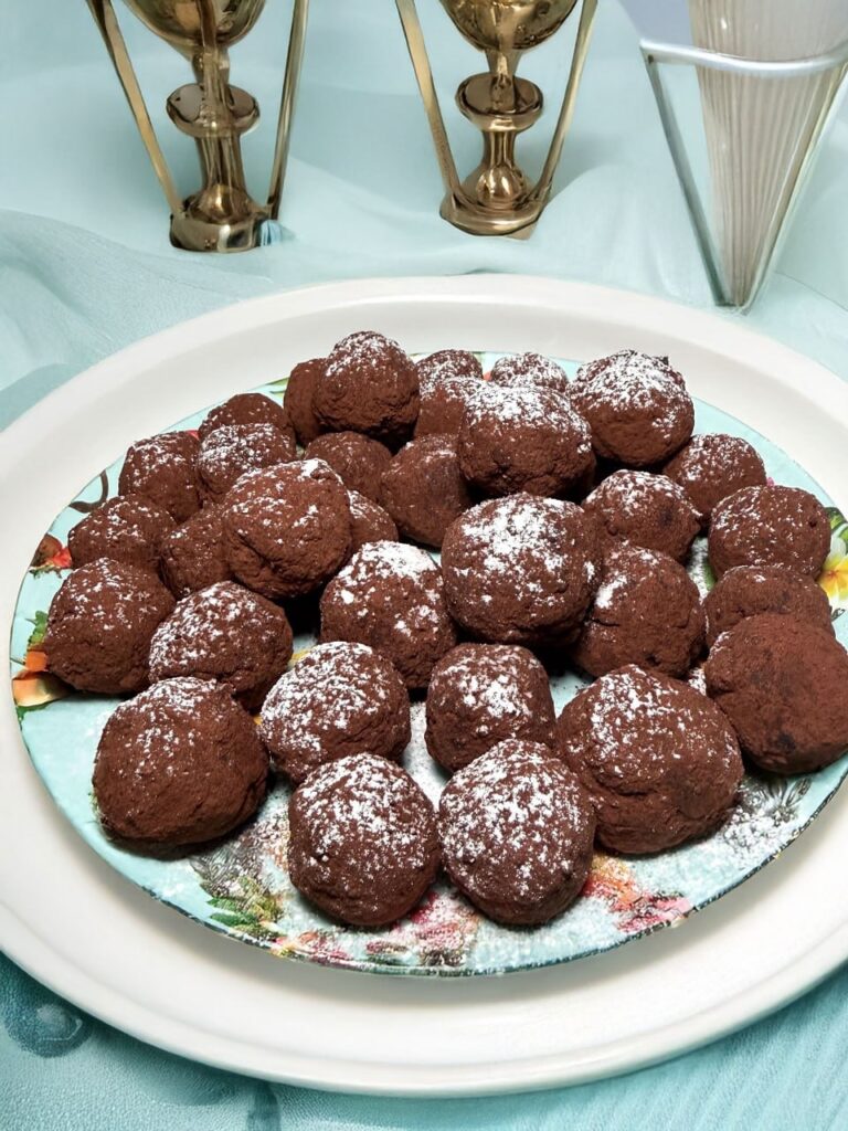 Tartufini con biscotti secchi e Nutella